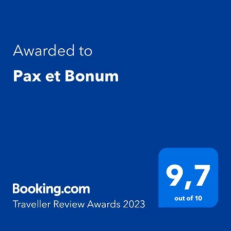 Pax Et Bonum *