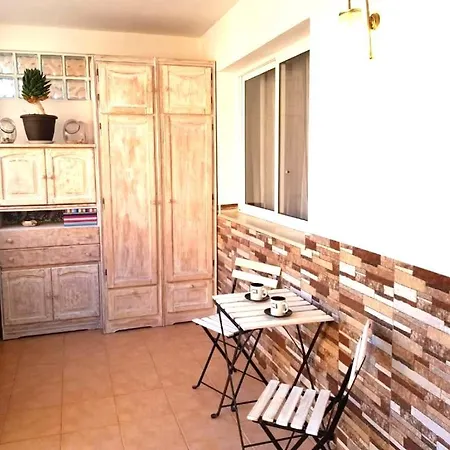 Pax Et Bonum Apartment Parque Holandes